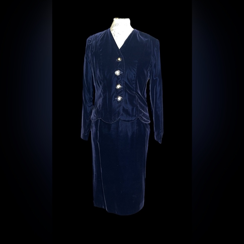 Vinatge Adrianna's 2 Piece Dress Suit Purple/Navy Velevt